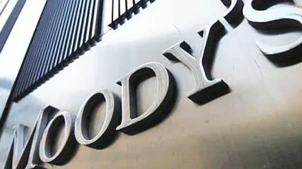 Moody's avertizează: incertitudinea politică pune presiune pe consolidarea fiscală a României