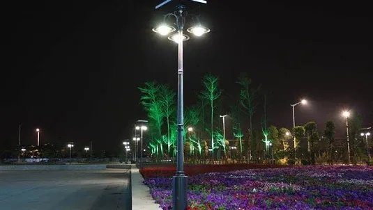 Iluminatul arhitectural al Palatului Justiţiei Arad, oprit pentru reducerea consumului de energie