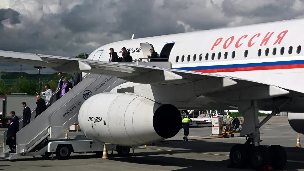 Rusia oprește exporturile de combustibil pentru aviație până spre finalul anului