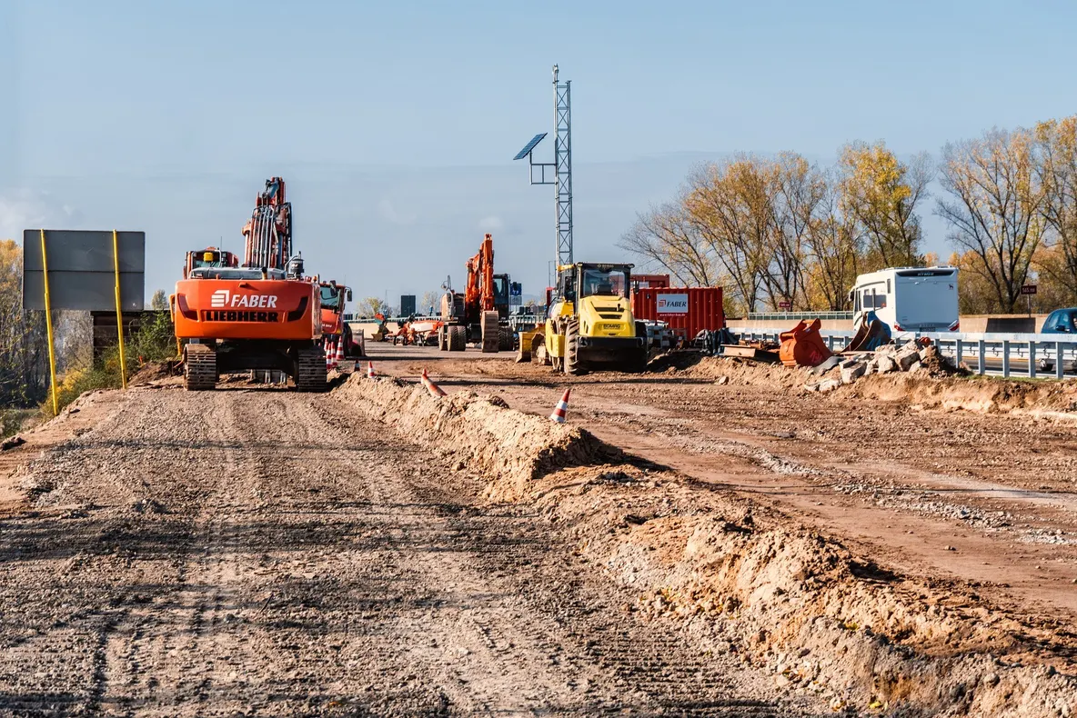 Ministrul Transporturilor promite că loturile 3 şi 4 ale A1 vor fi date în folosinţă în vară