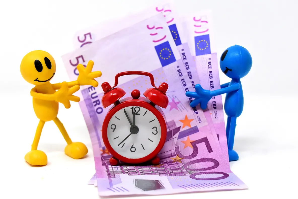 Deficitul bugetar se „umflă” la 0,65% din PIB ( 6 miliarde lei) după patru luni din 2018