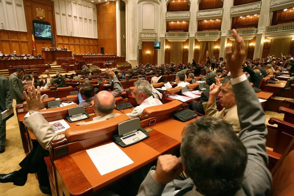 PSD și-a votat ”pușculița” Fondul Suveran de Dezvoltare