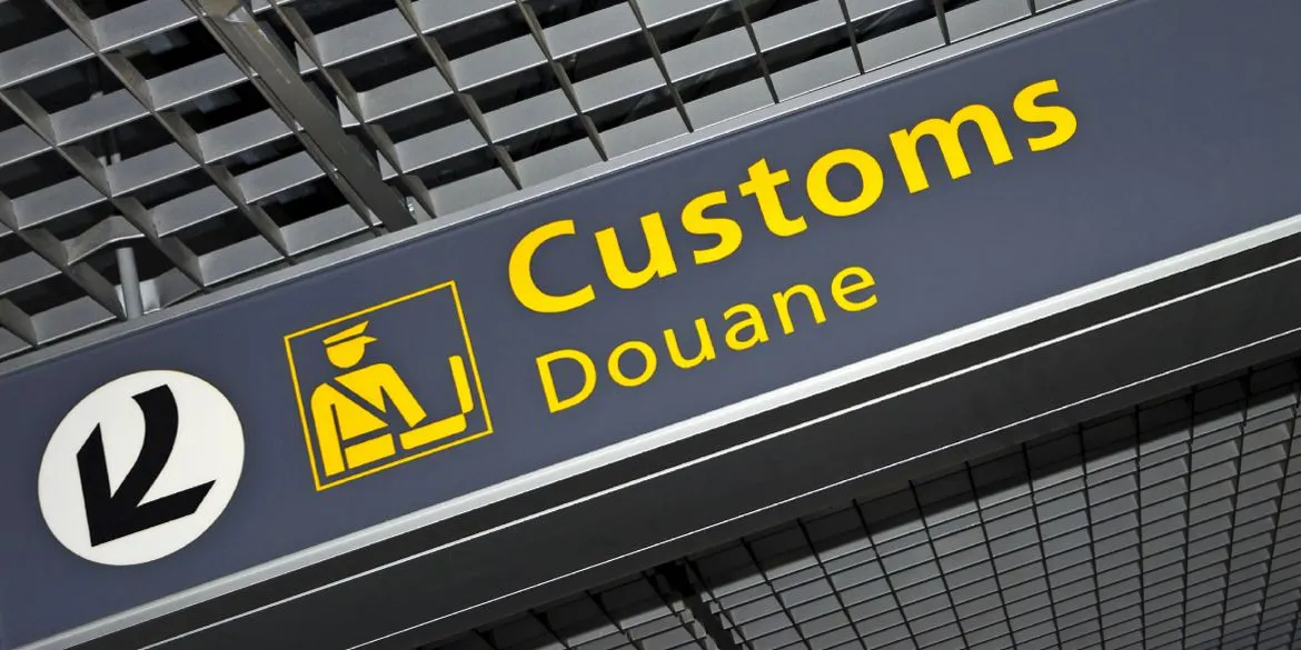 România a semnat Cartea Vamală Europeană