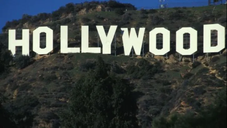 Guvernul Dăncilă vrea să își treacă numele pe filmele de la Hollywood