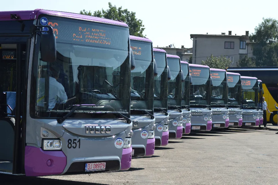 INS: Numărul vehiculelor pentru pasageri nou înmatriculate a scăzut 1,5%  în T II