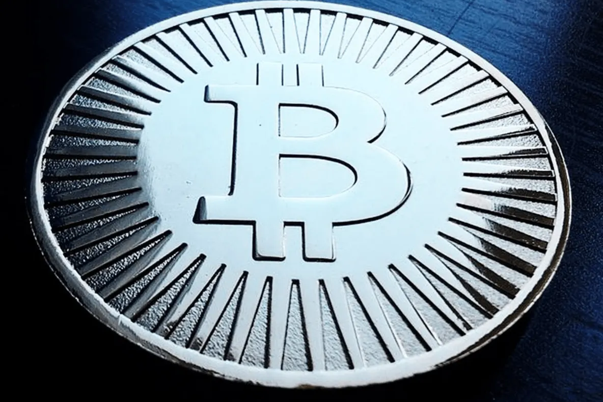 Un Bitcoin, 100 de milioane de dolari. Nu acum, ci in 20 de ani