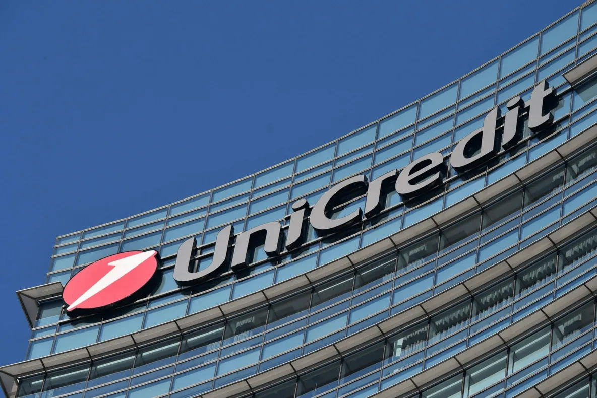 UniCredit, profituri în creștere în România dar în scădere în Italia