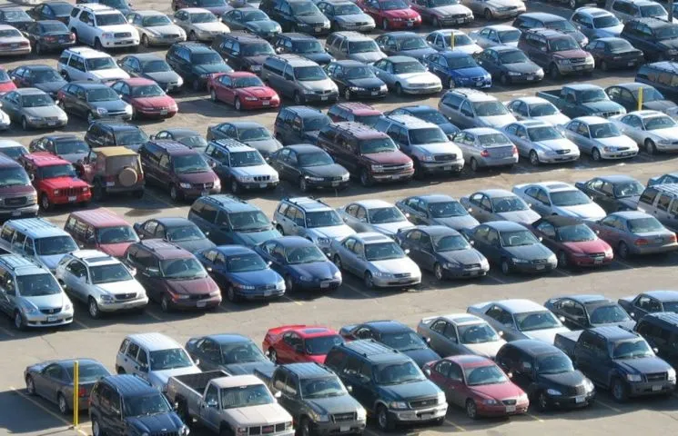 Industria auto globală este complet blocată