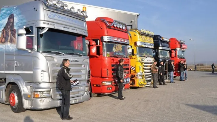 MT: Dacă nu scumpim rovinietele la transportul de marfă, riscăm infrigement-ul