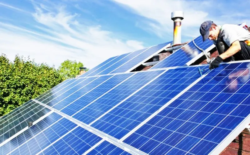 Tranziția la energie regenerabilă, până în 2030, doar un vis frumos