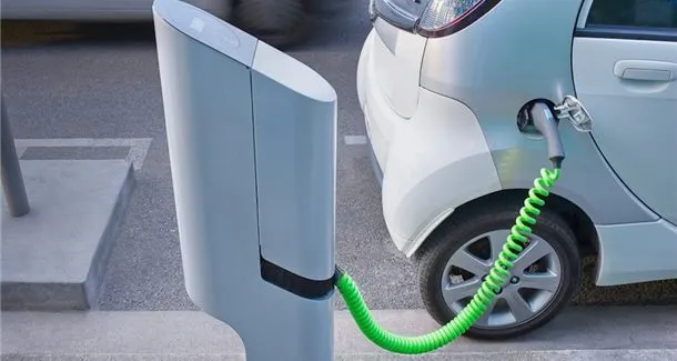 Enel va dezvolta o rețea de încărcare pentru automobile electrice