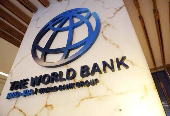 Recomandări-șoc de la Banca Mondială pentru guvern. Renunțarea la cota unică, majorarea taxelor, eliminarea facilităților