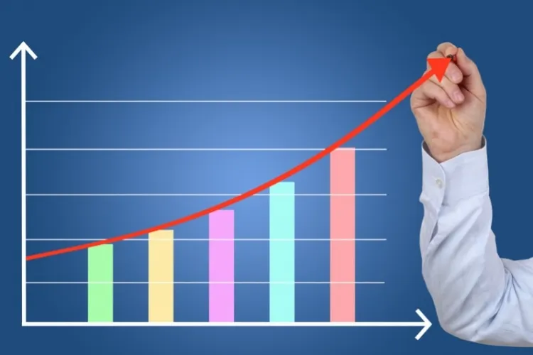 Economia e supraîncălzită. Bombă cu efect întârziat sub creșterea de 5% din T1