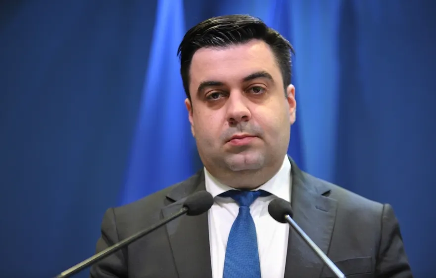 Ministrul Transporturilor a redus la jumătate speranța km. de autostradă pentru 2019