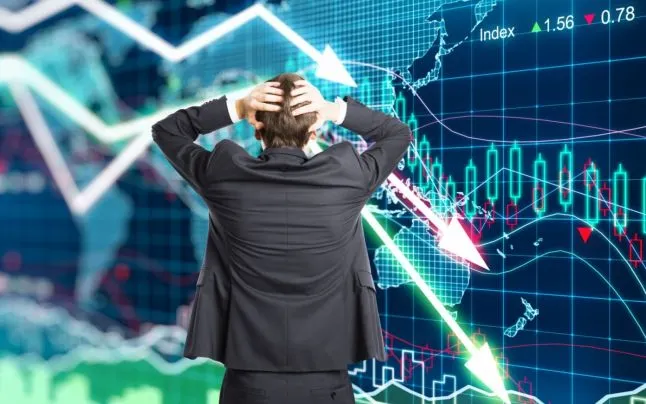 Avertismenmt de la finanțiști: Zona Euro, pericol de stagnare economică prelungită