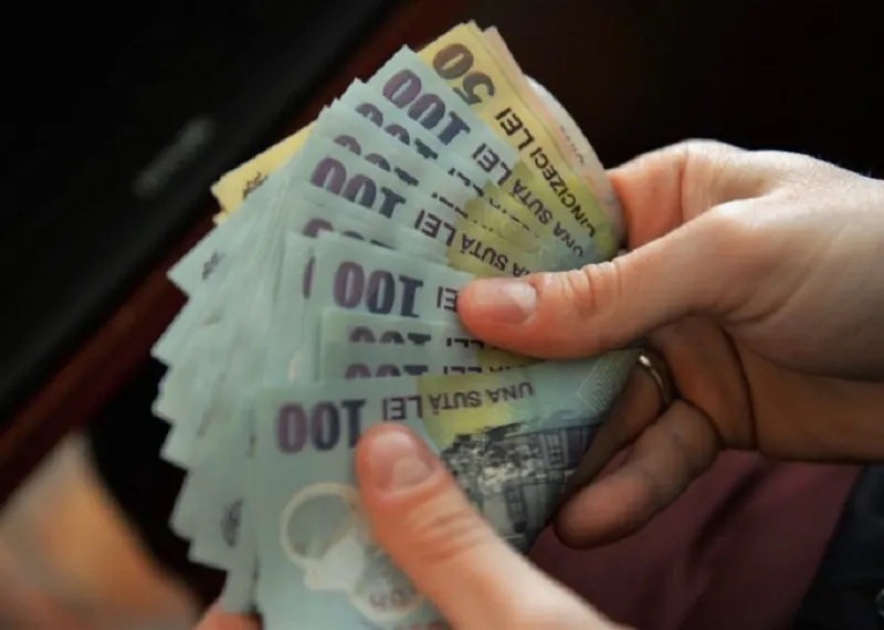 Impozitarea bacșișului a primit votul Senatului