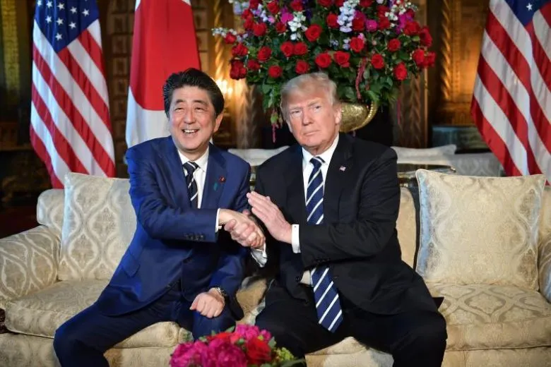 Statele Unite şi Japonia au semnat un acord comercial limitat