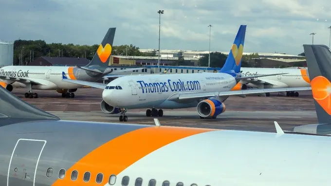 Thomas Cook discută cu guvernul britanic un posibil acord de salvare de la faliment