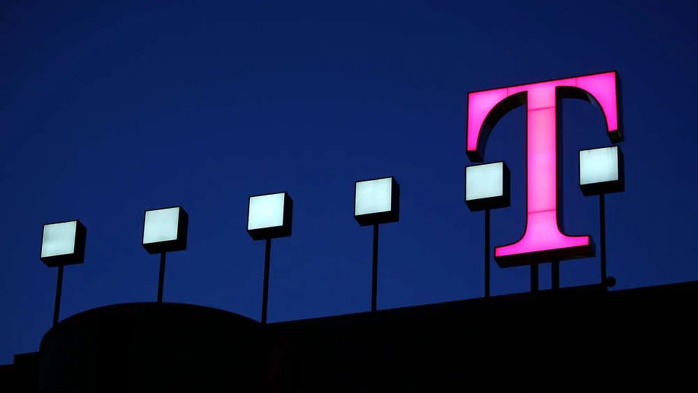 Cum va reacționa Guvernul în posibila vânzare a Telekom către Orange