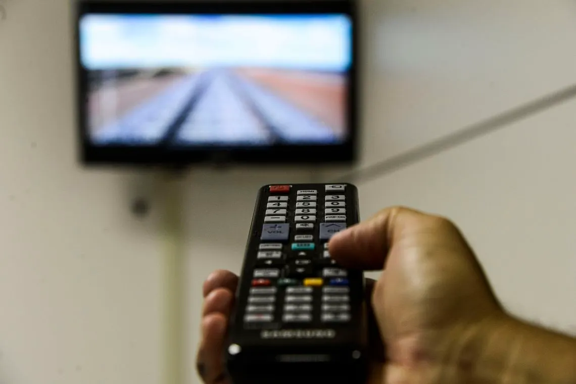 Cheltuielile cu publicitatea la TV, cel mai mare declin de după criza economică