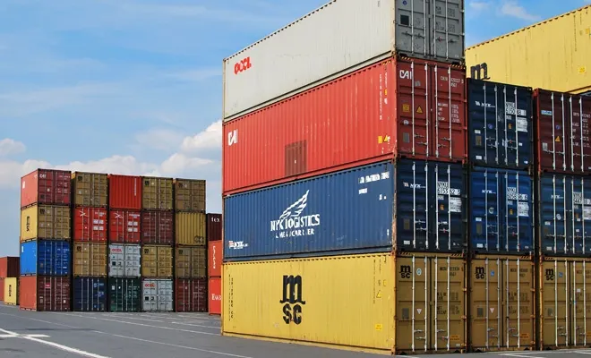 Bucureștiul, responsabil pentru aproape 30% din exporturile României