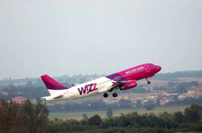 Wizz Air suspenda zborurile catre Franta, Germania si unele zboruri catre Londra! Vezi pentru cat timp
