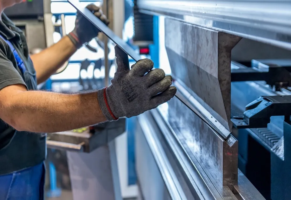 Creşterea preţurilor producţiei industriale în România, sub media UE, în iulie