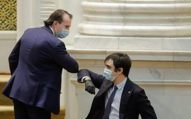 Claudiu Năsui, pus la punct de Florin Cîțu: „Nu există niciun fel de mandat să discutăm despre un pașaport de vaccinare”