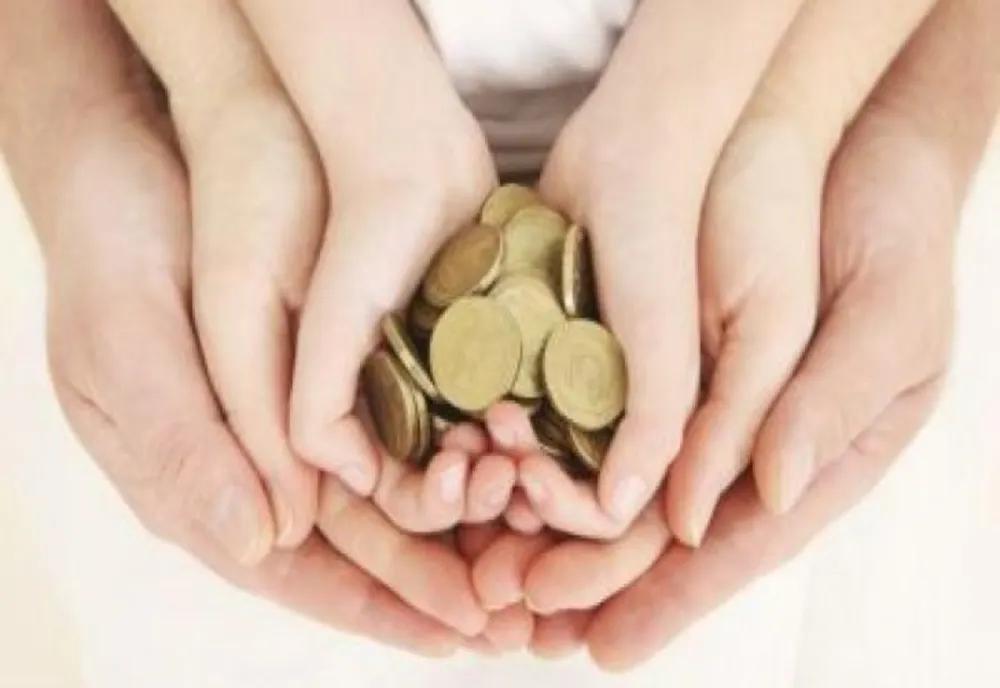 Noi stimulente financiare pregătite de Guvern pentru tinerii părinți