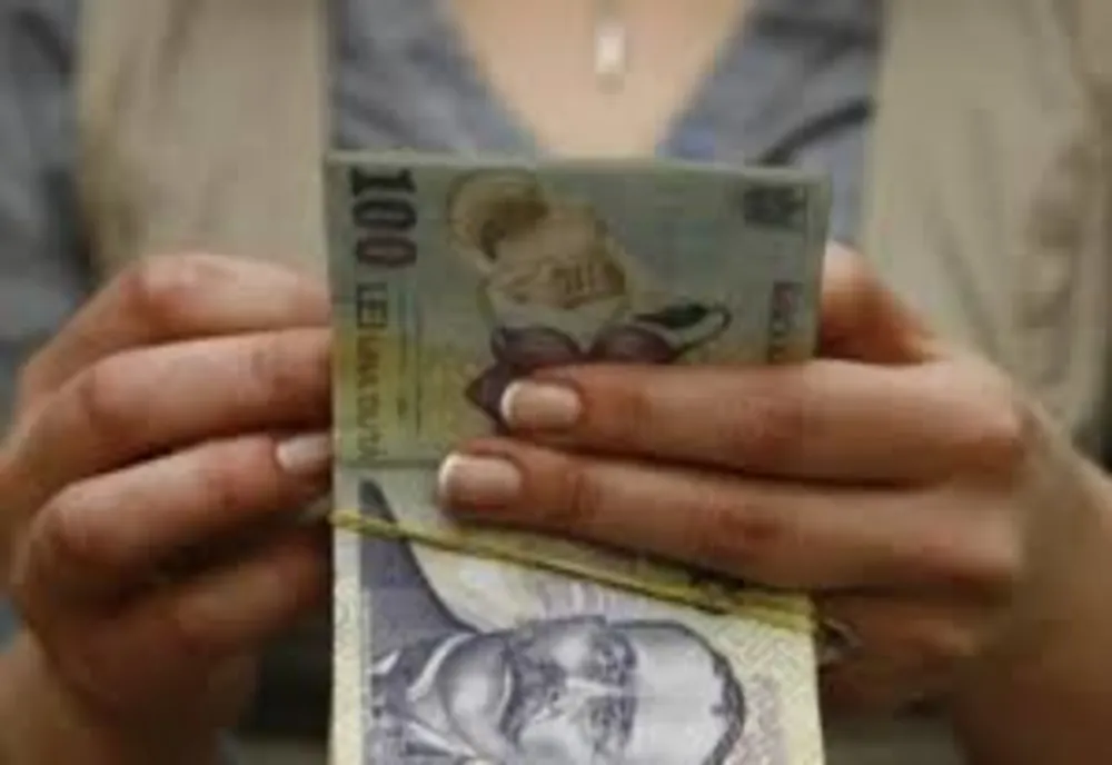 A crescut câștigul salarial net în aprilie, față de martie 2021. Suma este infimă