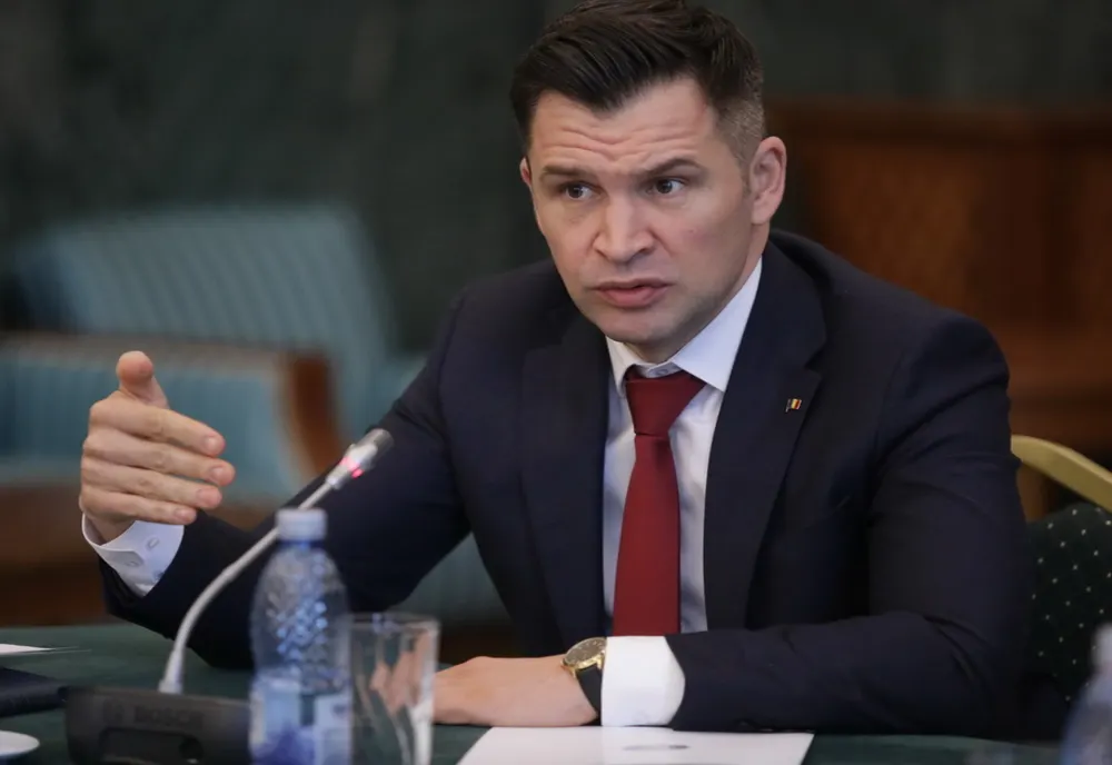 Ionuț Stroe, purtător de cuvânt PNL: „Încercăm să asigurăm plasa socială, dar nu trebuie aruncat în aer deficitul pe 2022”