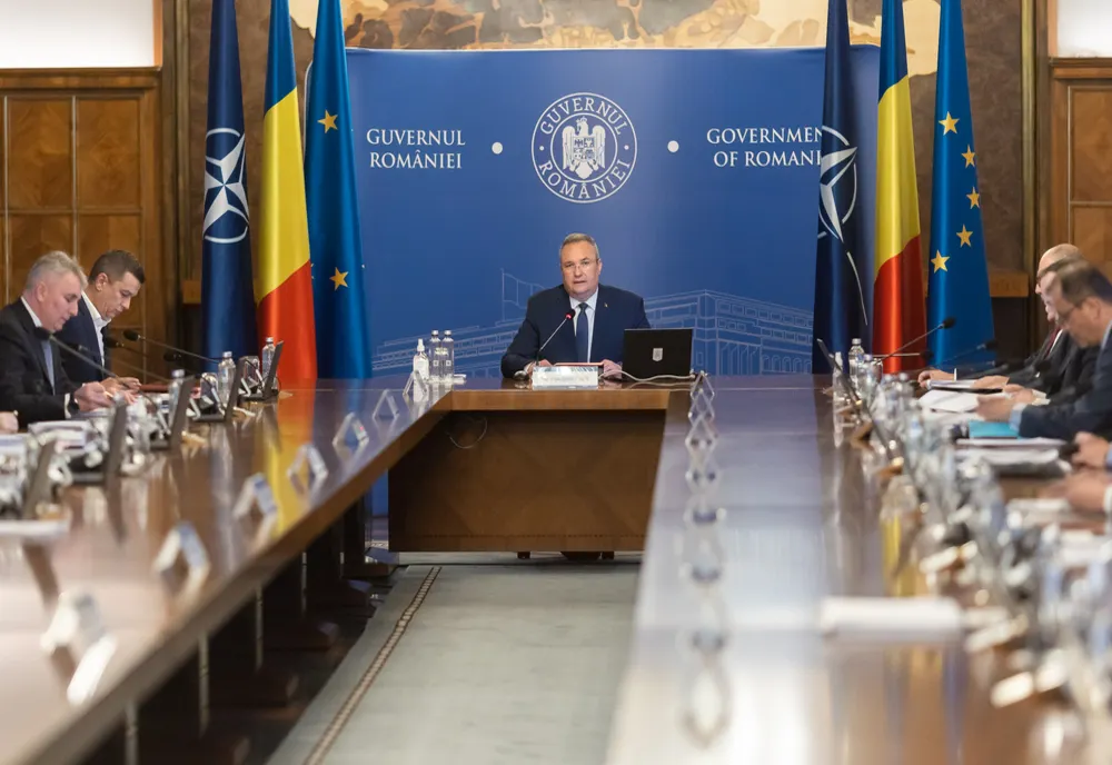 Ședință de urgență la Guvern. Primarii cer urgentarea plăților prin proiectului "Anghel Saligny"