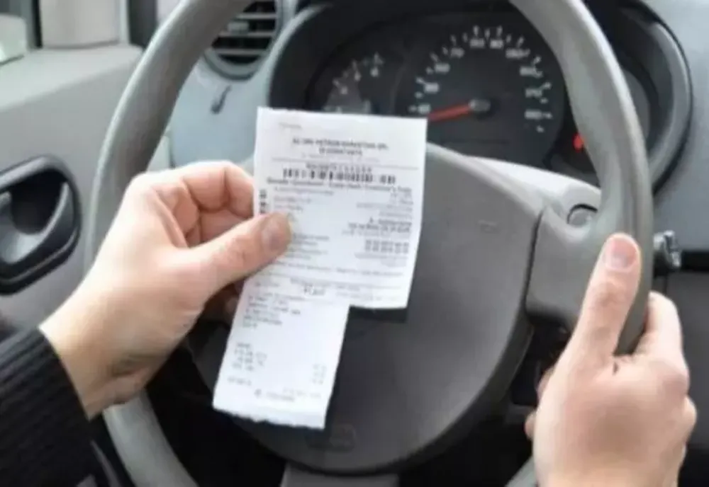 Punctul de amendă rămâne plafonat, în timp ce sute de români mor din cauza șoferilor pe care nu-i sperie SANCȚIUNILE