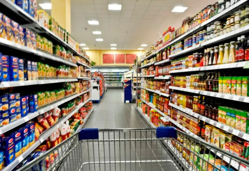 Un celebru lanț de supermarketuri dispare din România. Va fi cumpărat de Mega Image
