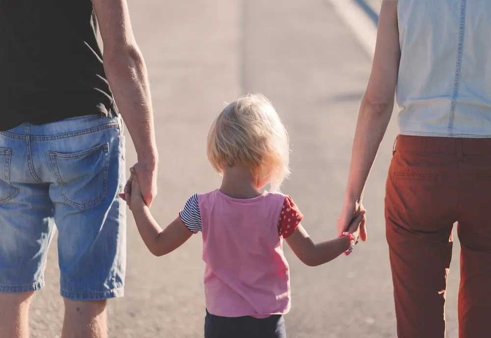 ROMÂNIA, PRINTRE ȚĂRILE UE CU CELE MAI MICI CHELTUIELI PENTRU PRESTAȚII FAMILIALE ÎN 2022