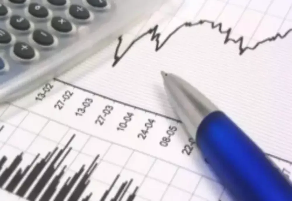 EXPORTURILE ROMÂNIEI CRESC, DAR DEFICITUL COMERCIAL SE ADÂNCEȘTE 