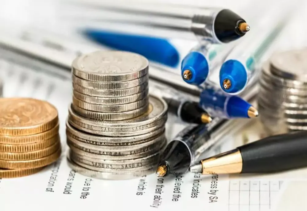 AVERTISMENT DUR DIN PARTEA CELEI MAI MARI AGENȚII AMERICANE DE RATING FINANCIAR
