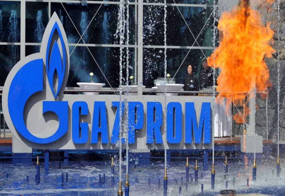 GAZPROM NEGOCIAZĂ UN NOU CONTRACT DE GAZE CU SERBIA 