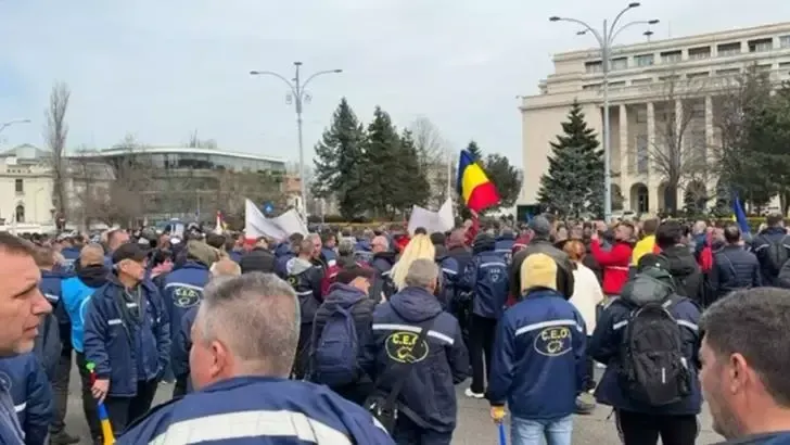 Apel disperat la CE Oltenia. Angajații pensionari sau aflați în pragul pensiei sunt îndemnați să plece acasă de bună-voie