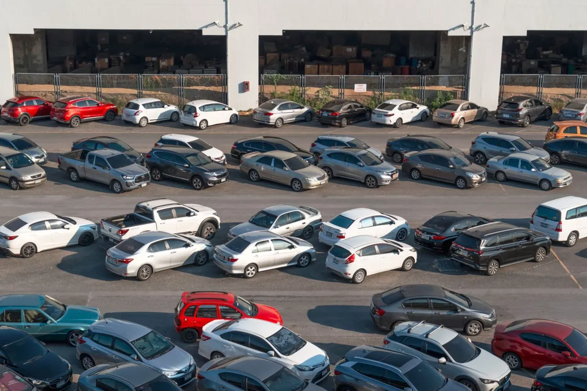 Reguli noi pe piața auto: Ce conține noul contract de vânzare-cumpărare