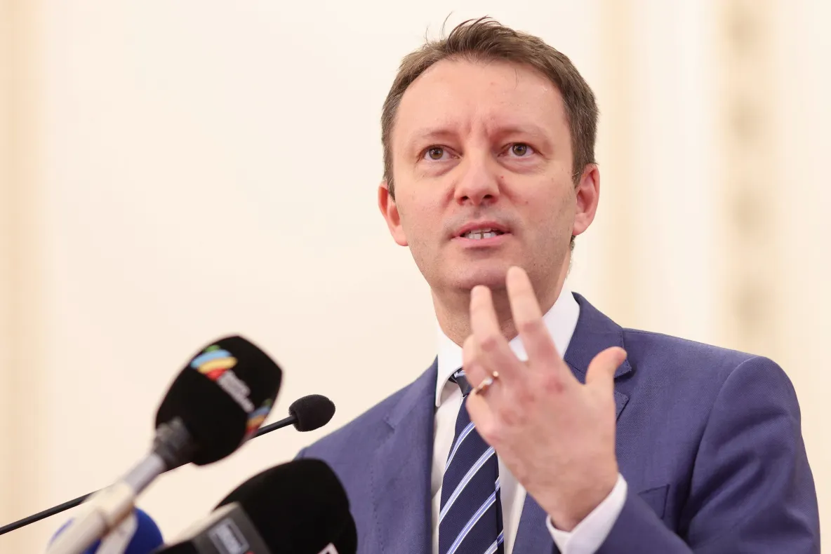 PNL a confirmat lista de miniștri în Cabinetul Mureșan. Premierul desemnat o va depune sâmbătă la Parlament