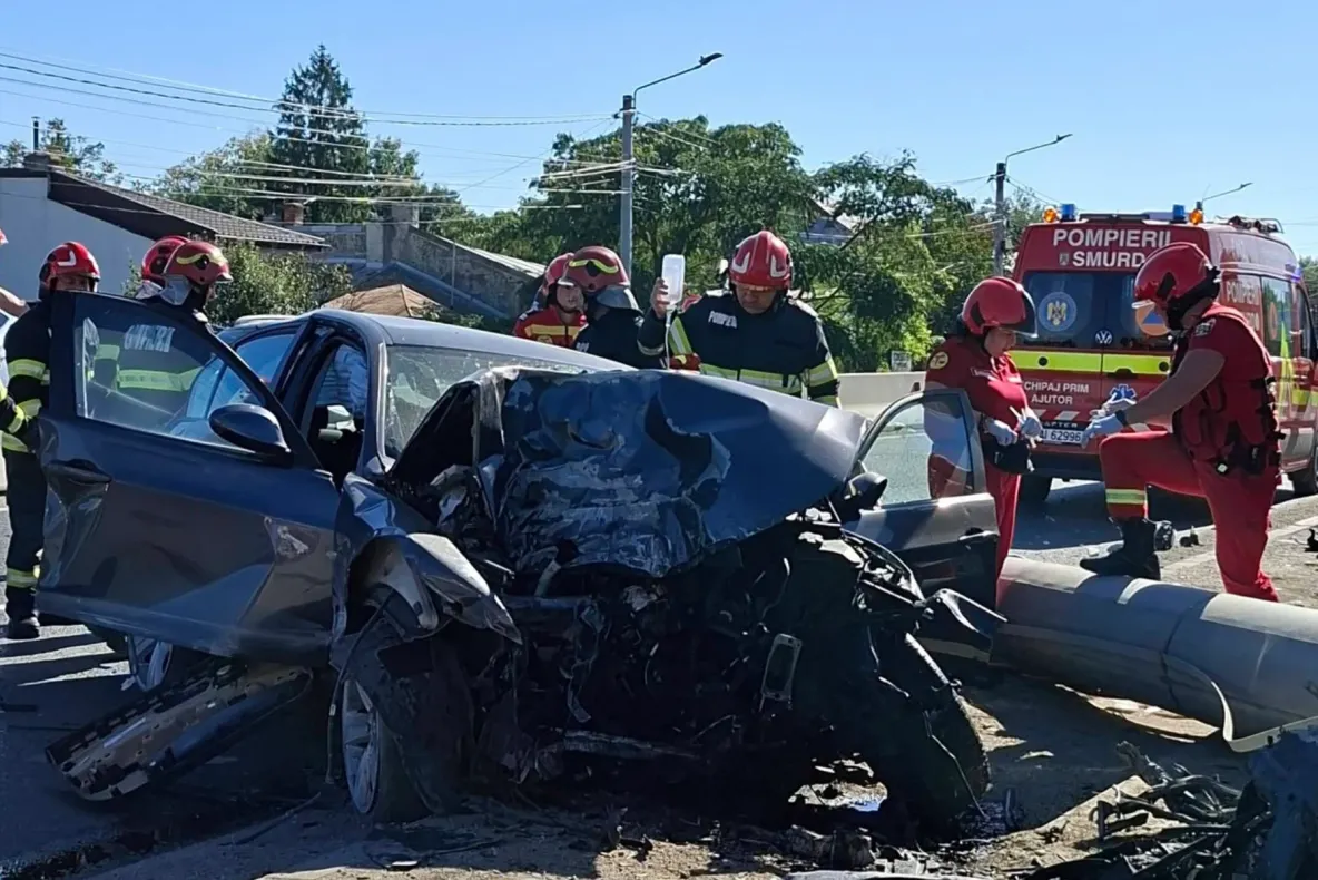 Ironia unui proces pentru despăgubiri: familia unei tinere decedate în accident a ajuns datoare asiguratorului