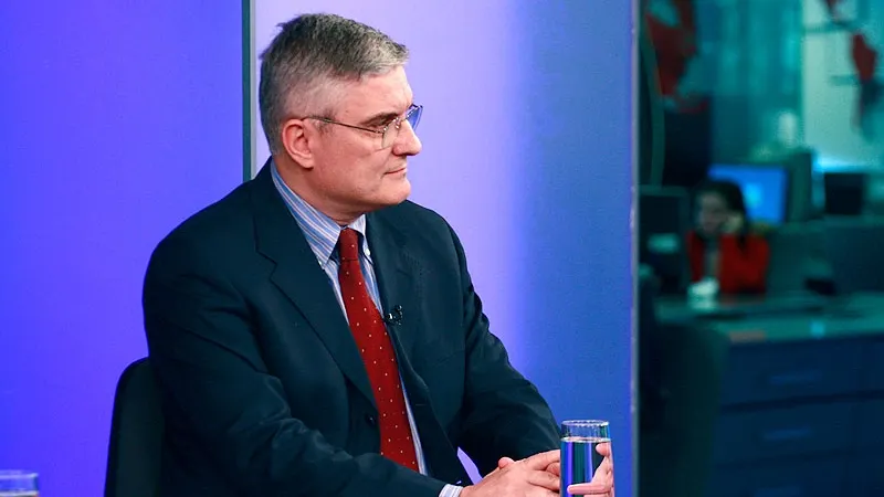 Șeful Consiliului Fiscal crede că orice guvern ar veni trebuie să aplice indexarea pensiilor și salariilor