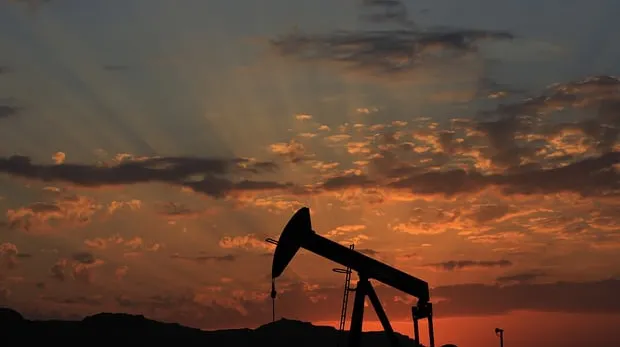 Prețul petrolului crește pe fondul tensiunilor din Orientul Mijlociu