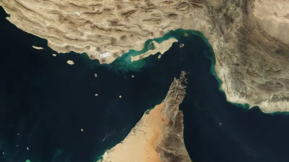 Posibilă reluare a transportului de GNL prin Strâmtoarea Ormuz după două luni de blocaj