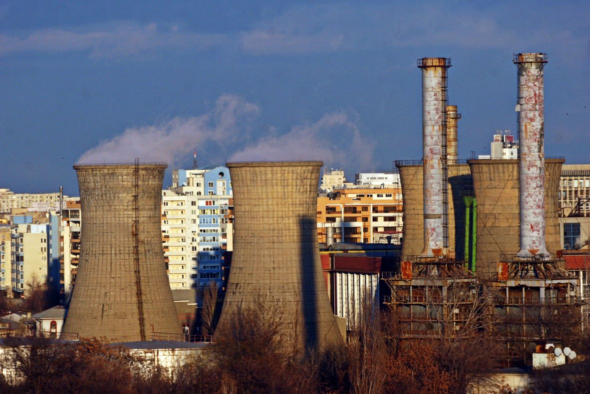 Vești proaste pentru bucureșteni: Energia termică se scumpește cu 10%