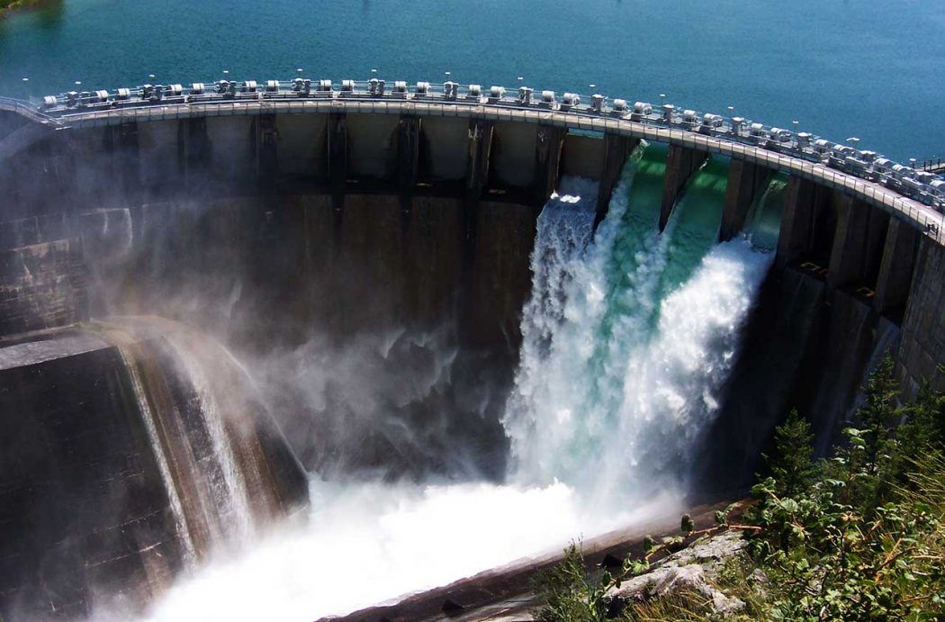 Situaţie dificilă pe piaţa de energie din România, importurile au ajuns la 20%