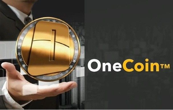 Băicoi s-a dat pe OneCoin. Vânzarea uriașă în criptomonede a unui teren