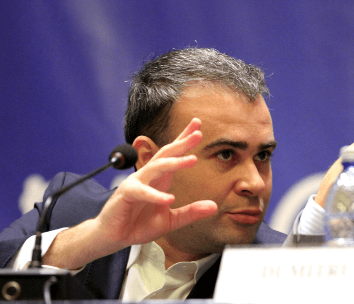 Darius Vâlcov anunță megaproiecte guvernamentale și ieftinirea cu 20% a gazelor