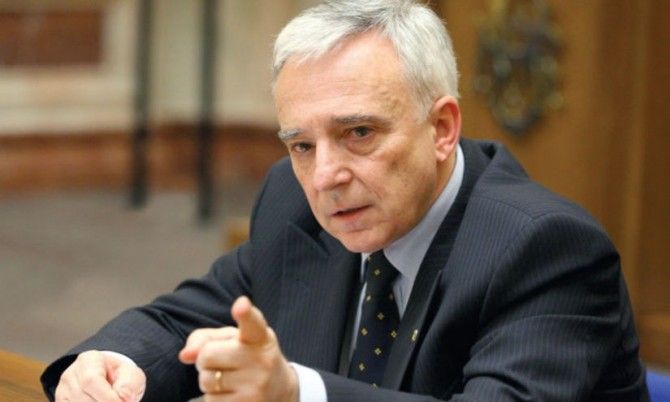 Isărescu și cele ”șase porunci” mcroeconomice
